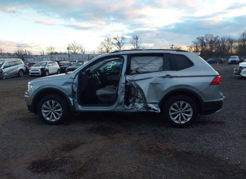 Photo 14 of 2019 Volkswagen Tiguan 2.0T S (VIN 3VV0B7AX8KM162815)