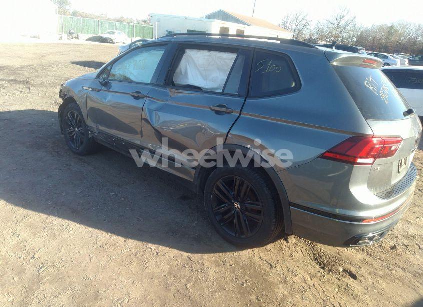 Photo 3 of 2022 Volkswagen Tiguan 2.0T S (VIN 3VV0B7AX8NM171048)