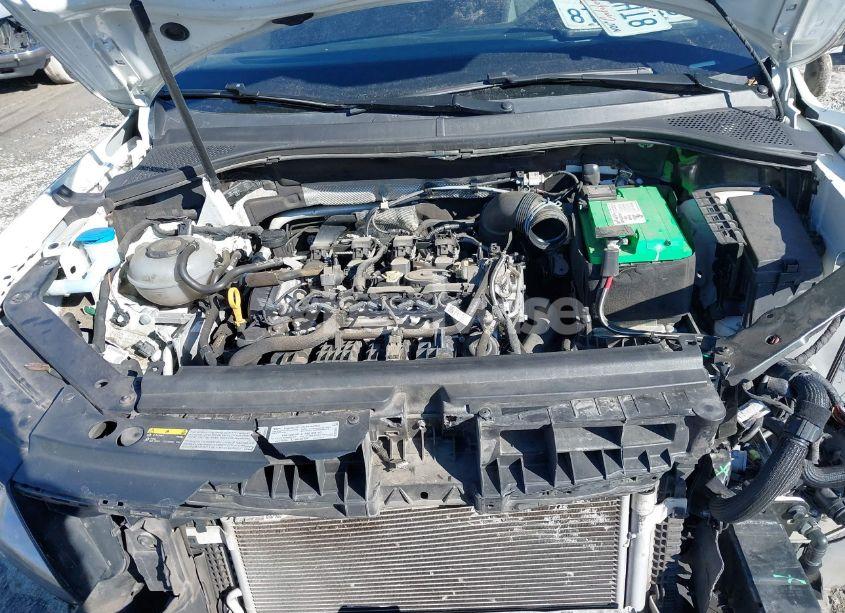 Photo 10 of 2018 Volkswagen Tiguan 2.0T S (VIN 3VV0B7AX9JM015921)