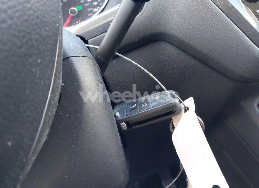 Photo 11 of 2018 Volkswagen Tiguan 2.0T S (VIN 3VV0B7AX9JM015921)