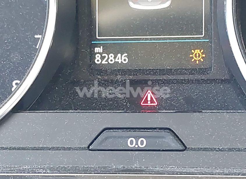 Photo 16 of 2018 Volkswagen Tiguan 2.0T S (VIN 3VV0B7AX9JM015921)