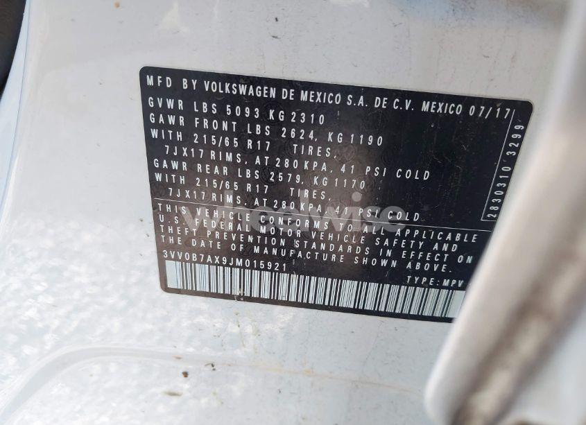 Photo 9 of 2018 Volkswagen Tiguan 2.0T S (VIN 3VV0B7AX9JM015921)