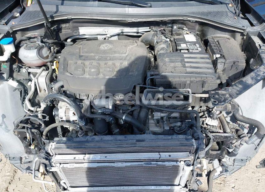 Photo 10 of 2018 Volkswagen Tiguan 2.0T S (VIN 3VV0B7AX9JM028295)