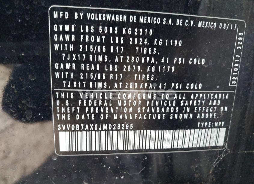 Photo 9 of 2018 Volkswagen Tiguan 2.0T S (VIN 3VV0B7AX9JM028295)