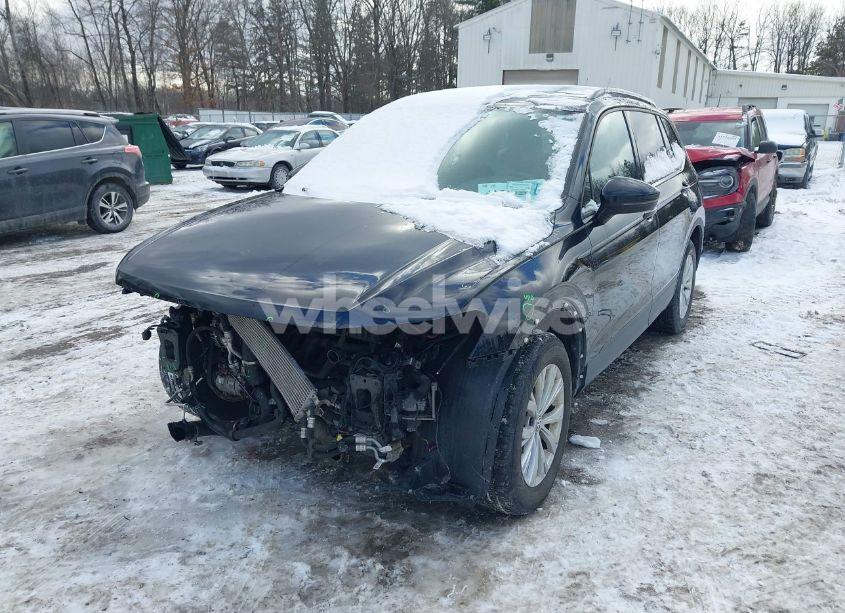 Photo 6 of 2019 Volkswagen Tiguan 2.0T S (VIN 3VV0B7AX9KM047642)