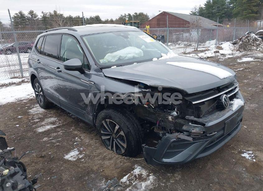2022 Volkswagen Tiguan 2.0T S (VIN 3VV0B7AX9NM032305) main photo