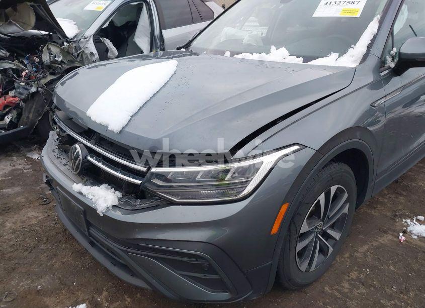 Photo 6 of 2022 Volkswagen Tiguan 2.0T S (VIN 3VV0B7AX9NM032305)
