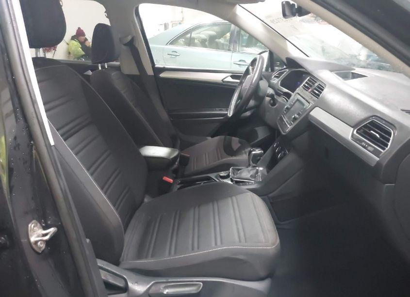 Photo 5 of 2022 Volkswagen Tiguan 2.0T S (VIN 3VV0B7AX9NM046091)