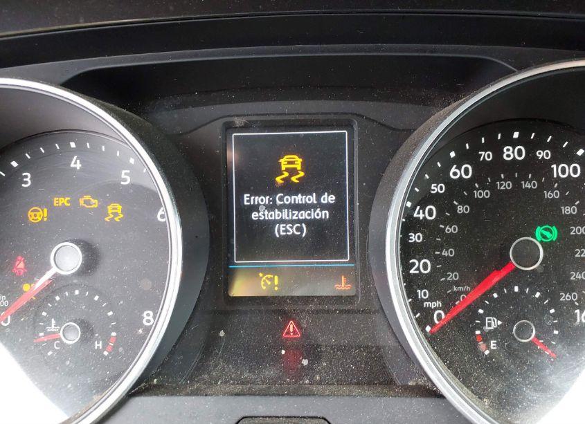 Photo 7 of 2018 Volkswagen Tiguan 2.0T S (VIN 3VV0B7AXXJM053268)