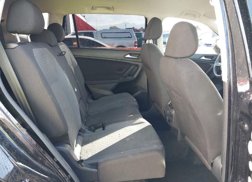 Photo 8 of 2019 Volkswagen Tiguan 2.0T S (VIN 3VV0B7AXXKM005111)