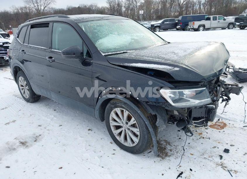 2020 Volkswagen Tiguan 2.0T S (VIN 3VV0B7AXXLM080652) main photo