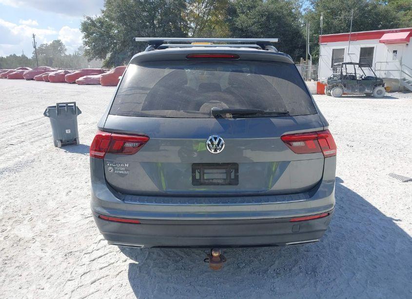 Photo 16 of 2019 Volkswagen Tiguan 2.0T S (VIN 3VV1B7AX0KM056623)