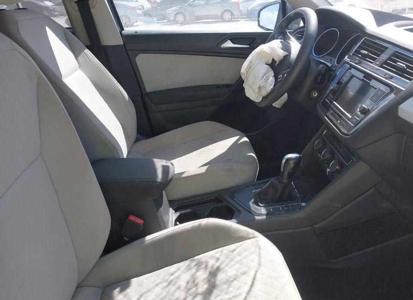 Photo 5 of 2019 Volkswagen Tiguan 2.0T S (VIN 3VV1B7AX0KM056623)