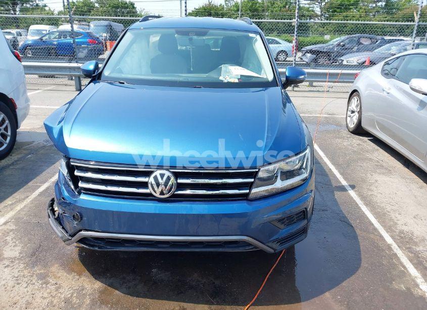 Photo 12 of 2019 Volkswagen Tiguan 2.0T S (VIN 3VV1B7AX0KM122040)