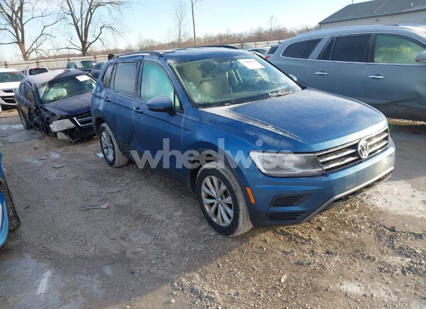 2020 Volkswagen Tiguan 2.0T S (VIN 3VV1B7AX0LM179128) main photo