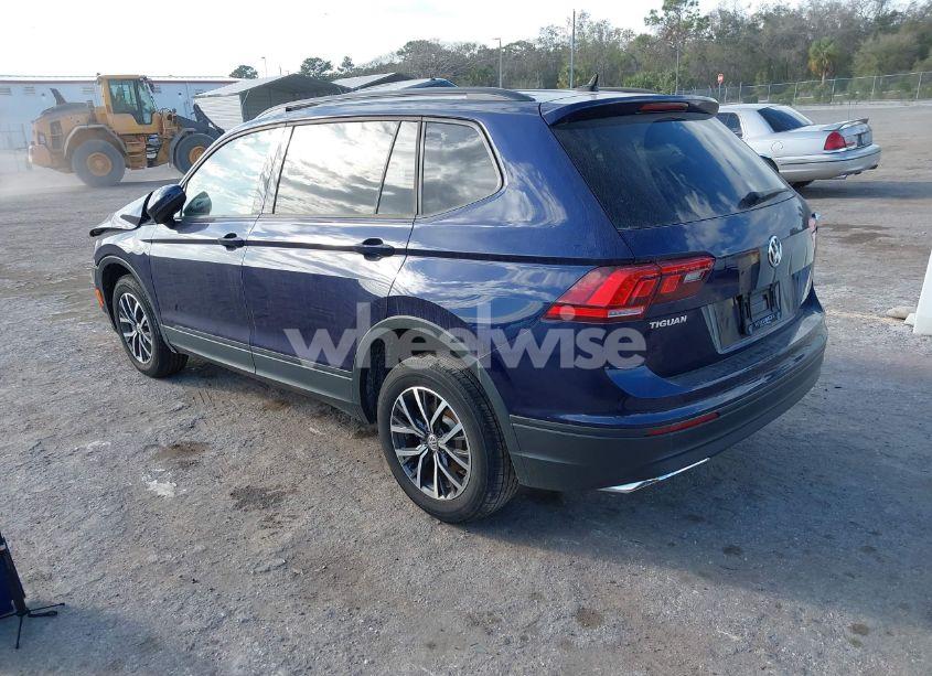 Photo 3 of 2021 Volkswagen Tiguan 2.0T S (VIN 3VV1B7AX0MM151055)
