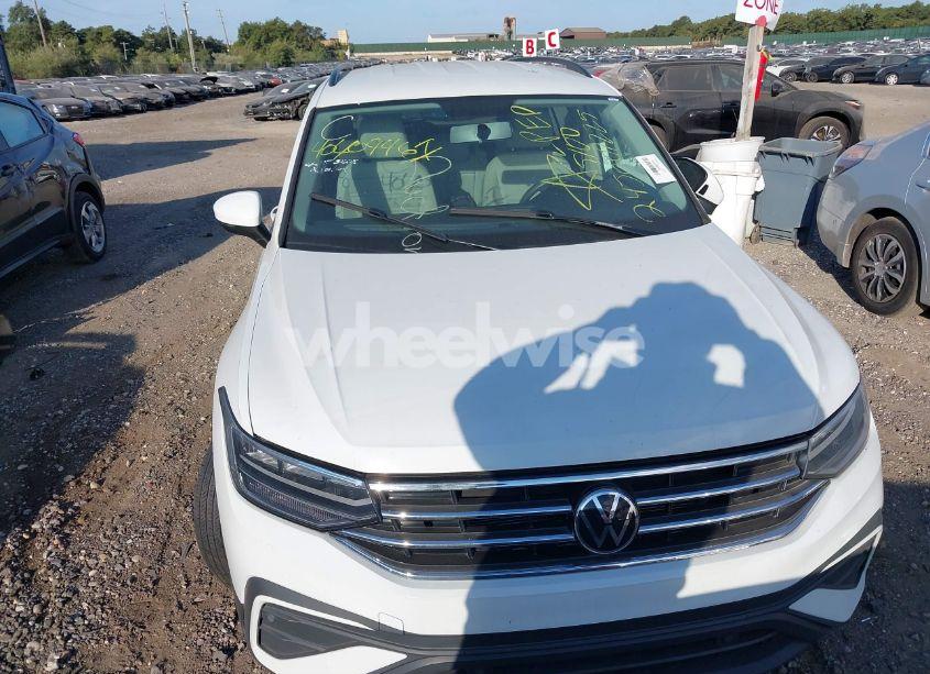 Photo 11 of 2022 Volkswagen Tiguan 2.0T S (VIN 3VV1B7AX0NM004543)
