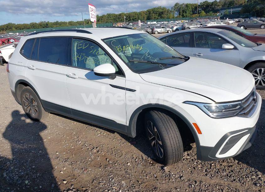 Photo 12 of 2022 Volkswagen Tiguan 2.0T S (VIN 3VV1B7AX0NM004543)