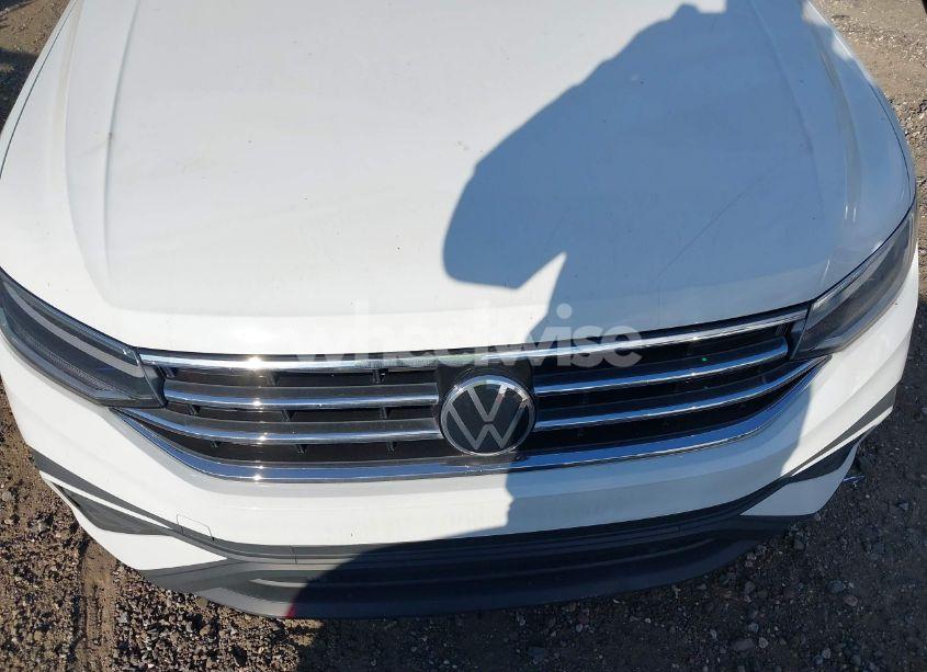 Photo 6 of 2022 Volkswagen Tiguan 2.0T S (VIN 3VV1B7AX0NM004543)