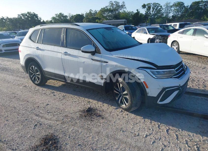 2022 Volkswagen Tiguan 2.0T S (VIN 3VV1B7AX0NM126321) main photo