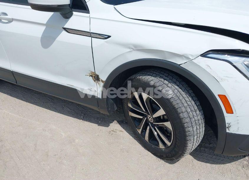 Photo 21 of 2022 Volkswagen Tiguan 2.0T S (VIN 3VV1B7AX0NM126321)