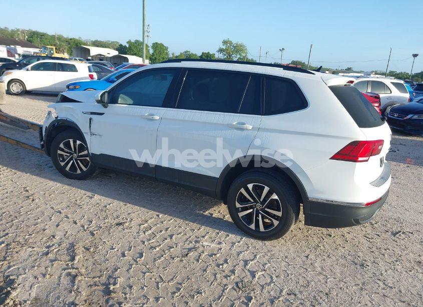 Photo 3 of 2022 Volkswagen Tiguan 2.0T S (VIN 3VV1B7AX0NM126321)