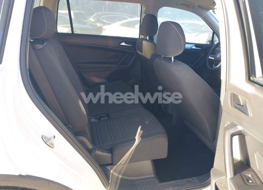 Photo 8 of 2022 Volkswagen Tiguan 2.0T S (VIN 3VV1B7AX0NM126321)