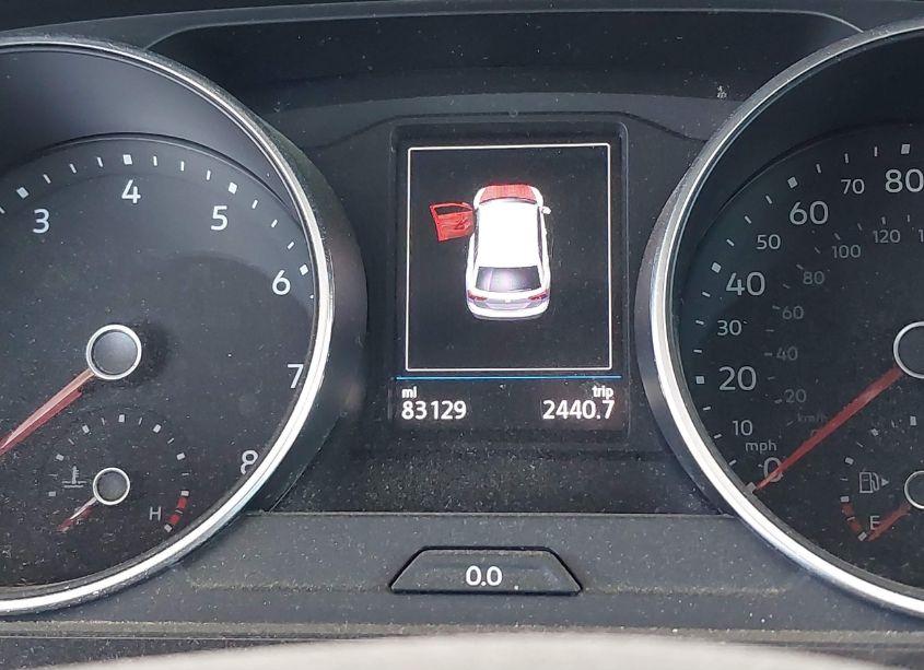 Photo 15 of 2018 Volkswagen Tiguan 2.0T S (VIN 3VV1B7AX1JM204535)