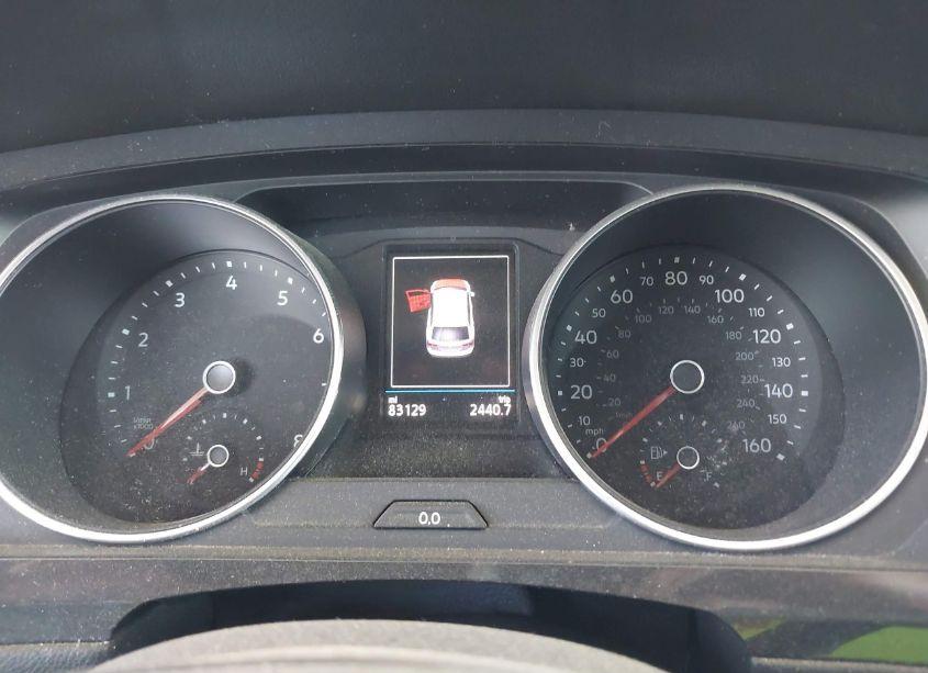 Photo 7 of 2018 Volkswagen Tiguan 2.0T S (VIN 3VV1B7AX1JM204535)