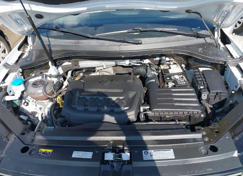 Photo 10 of 2019 Volkswagen Tiguan 2.0T S (VIN 3VV1B7AX1KM029026)