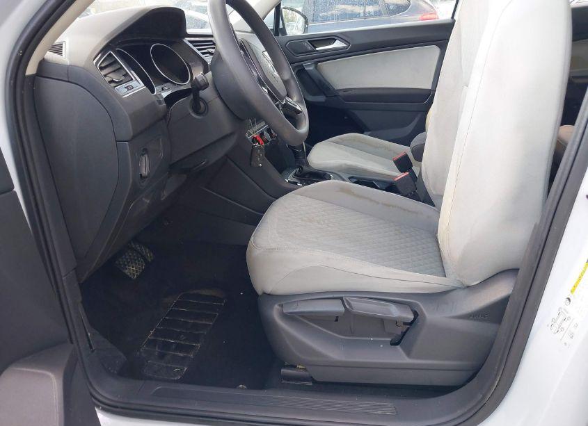 Photo 14 of 2019 Volkswagen Tiguan 2.0T S (VIN 3VV1B7AX1KM029026)