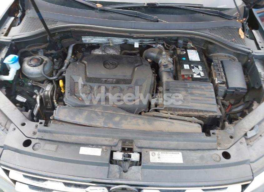 Photo 10 of 2019 Volkswagen Tiguan 2.0T S (VIN 3VV1B7AX1KM049518)