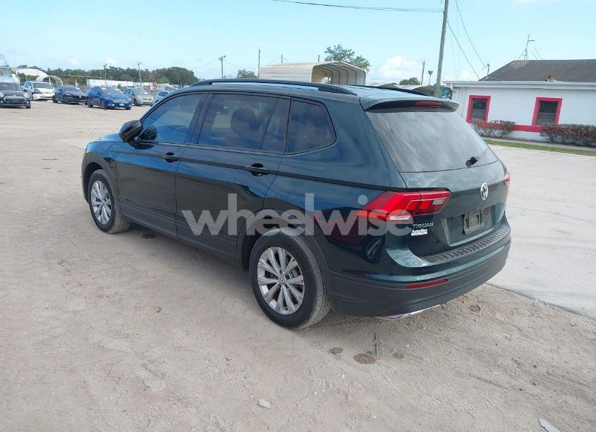 Photo 3 of 2019 Volkswagen Tiguan 2.0T S (VIN 3VV1B7AX1KM049518)
