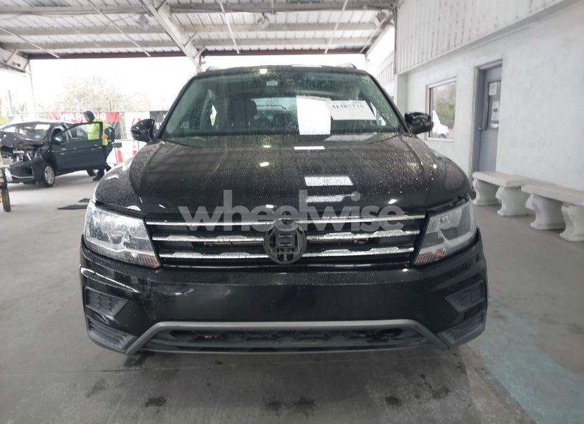 Photo 12 of 2019 Volkswagen Tiguan 2.0T S (VIN 3VV1B7AX1KM073074)