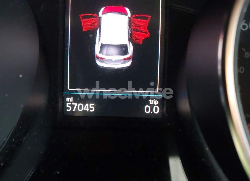 Photo 15 of 2019 Volkswagen Tiguan 2.0T S (VIN 3VV1B7AX1KM073074)