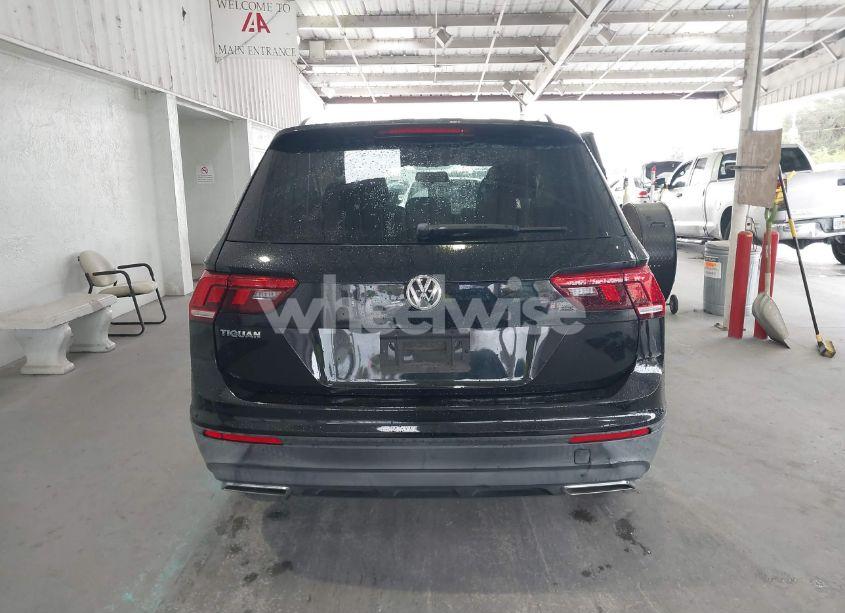 Photo 16 of 2019 Volkswagen Tiguan 2.0T S (VIN 3VV1B7AX1KM073074)