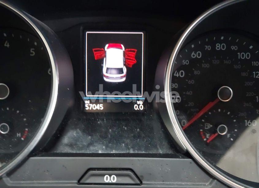 Photo 7 of 2019 Volkswagen Tiguan 2.0T S (VIN 3VV1B7AX1KM073074)