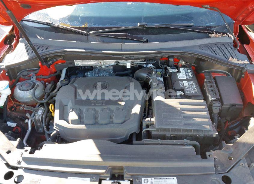 Photo 10 of 2019 Volkswagen Tiguan 2.0T S (VIN 3VV1B7AX1KM077044)