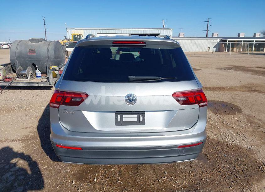 Photo 16 of 2019 Volkswagen Tiguan 2.0T S (VIN 3VV1B7AX1KM163017)