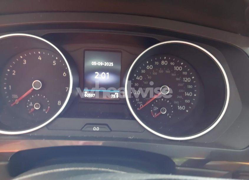 Photo 7 of 2020 Volkswagen Tiguan 2.0T S (VIN 3VV1B7AX1LM110352)