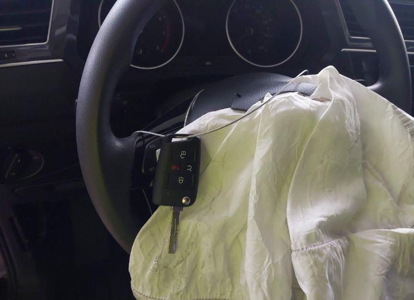 Photo 11 of 2020 Volkswagen Tiguan 2.0T S (VIN 3VV1B7AX1LM168784)