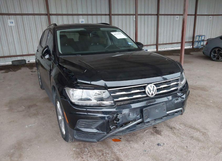 Photo 6 of 2020 Volkswagen Tiguan 2.0T S (VIN 3VV1B7AX1LM168784)