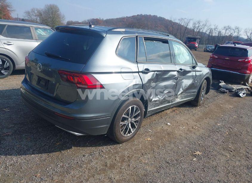 Photo 4 of 2021 Volkswagen Tiguan 2.0T S (VIN 3VV1B7AX1MM005781)
