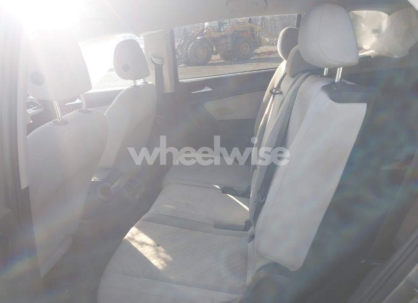 Photo 8 of 2021 Volkswagen Tiguan 2.0T S (VIN 3VV1B7AX1MM005781)