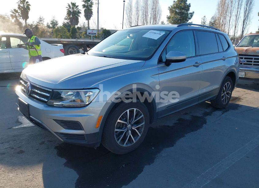 Photo 2 of 2021 Volkswagen Tiguan 2.0T S (VIN 3VV1B7AX1MM011791)