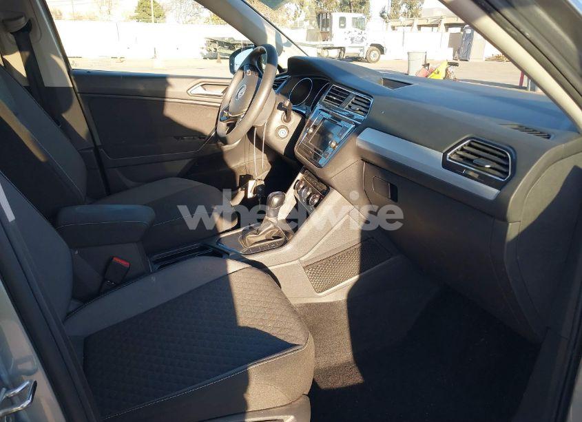 Photo 5 of 2021 Volkswagen Tiguan 2.0T S (VIN 3VV1B7AX1MM011791)