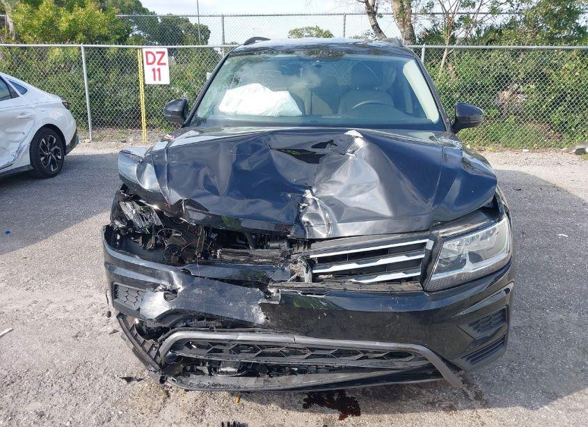 Photo 12 of 2021 Volkswagen Tiguan S (VIN 3VV1B7AX1MM054351)