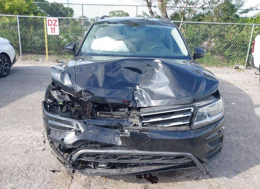 Photo 6 of 2021 Volkswagen Tiguan S (VIN 3VV1B7AX1MM054351)