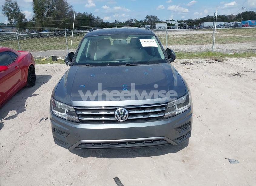 Photo 12 of 2018 Volkswagen Tiguan 2.0T S (VIN 3VV1B7AX2JM088603)