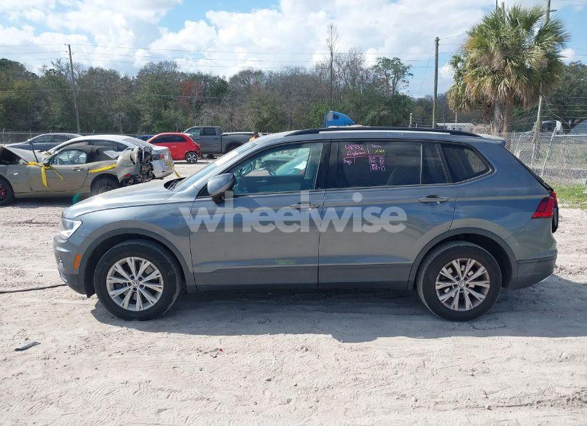 Photo 14 of 2018 Volkswagen Tiguan 2.0T S (VIN 3VV1B7AX2JM088603)